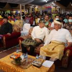 Bupati Bintan Roby Kurniawan berbincang bersama Komandan Kodim 0315/Tanjungpinang Kolonel Inf Tommy Anderson M.PICT.