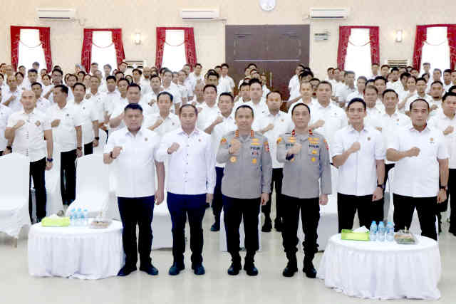 Foto bersama Personil Polda Kepri. Foto: Ist