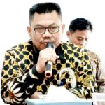 PLT. Kadisdukcapil Bintan Tamsir. Foto: Ari