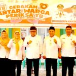 Lis bersama Rustam foto bersama. Foto: Ist