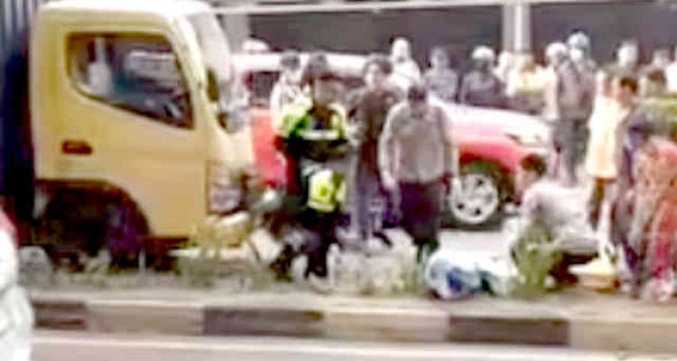 Polisi amankan TKP Kecelakaan KM 7 Tanjungpinang. Foto: Ist
