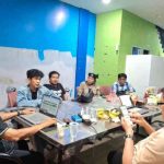 Kevin Jonathan Anugerah Manurung bersama penasehat hukumnya. Foto: Ist