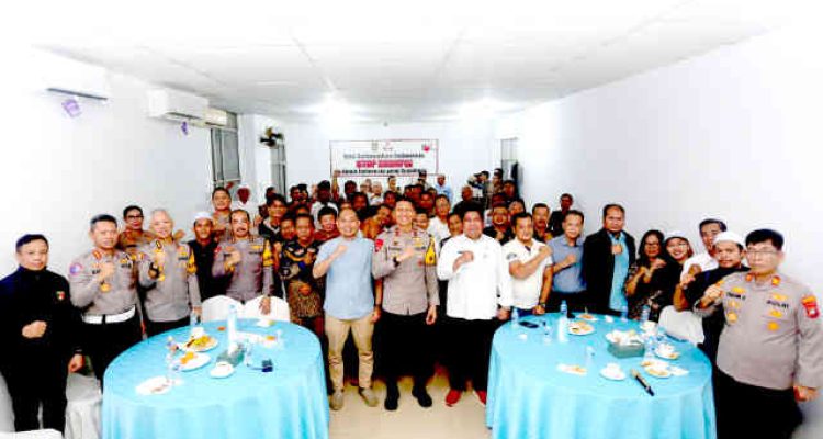 Polisi Bersama Masyarakat Bengkong Kota Batam. Foto: Ist